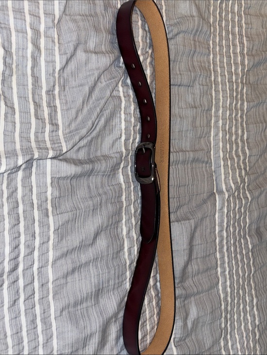 Accessories - Men's Leather Belt - Burgundy